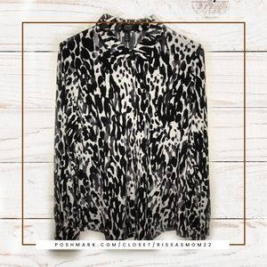 JONES New York Signature Zebra Print Shirt L